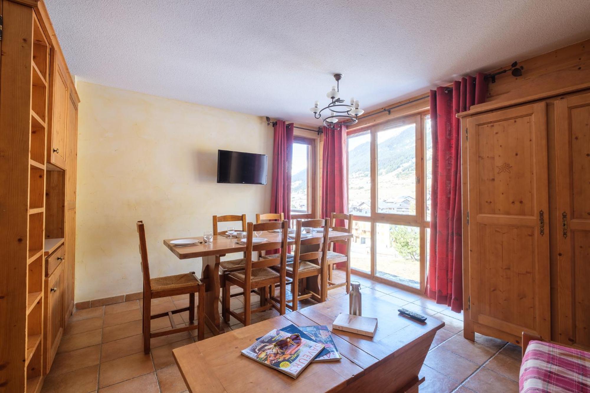 Residence Les Balcons De Val Cenis Village Lanslevillard Bagian luar foto